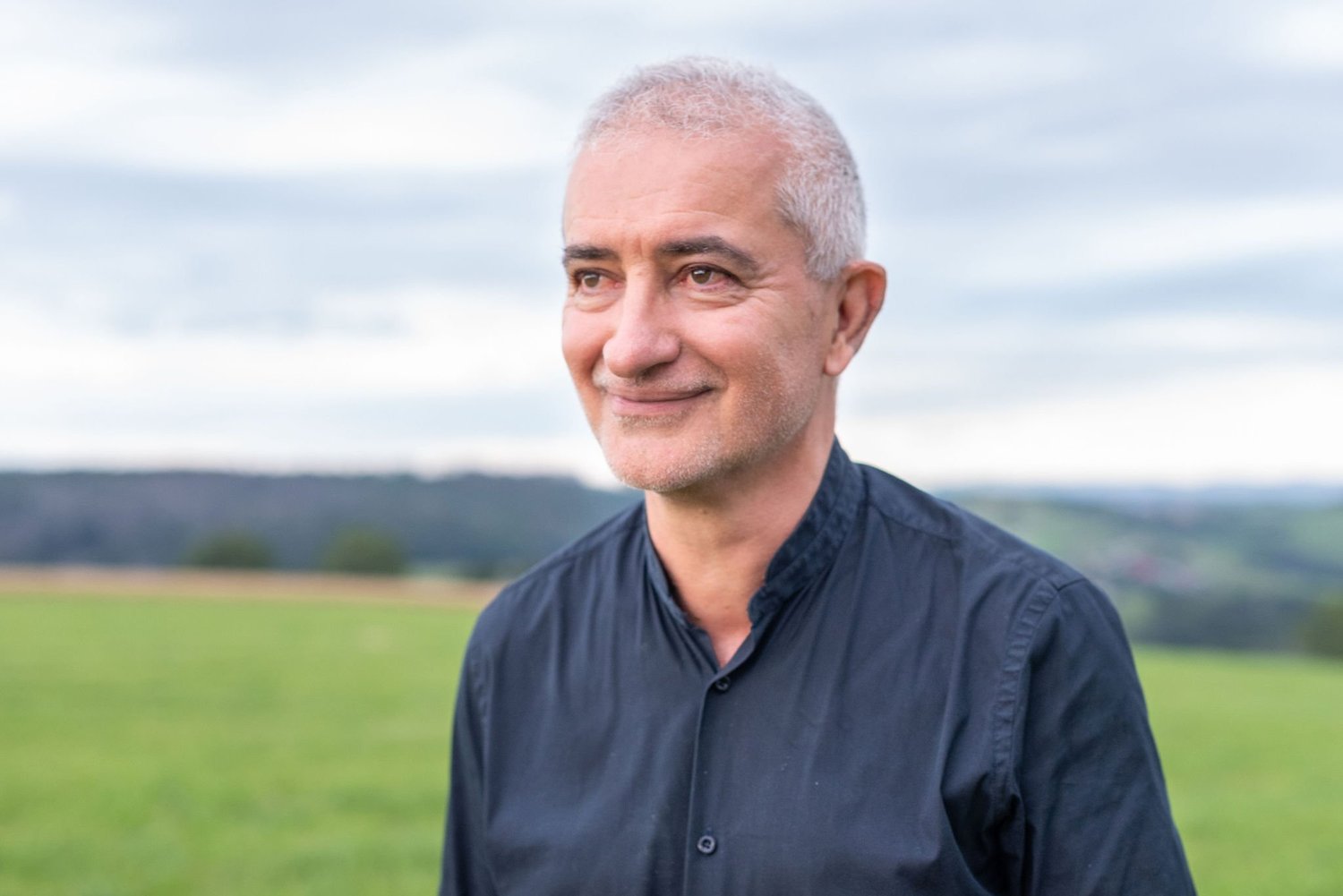 Diriger avec authenticité dans le travail hybride